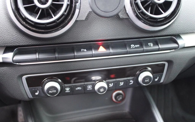 Audi A3 cena 75999 przebieg: 149000, rok produkcji 2015 z Głuchołazy małe 301